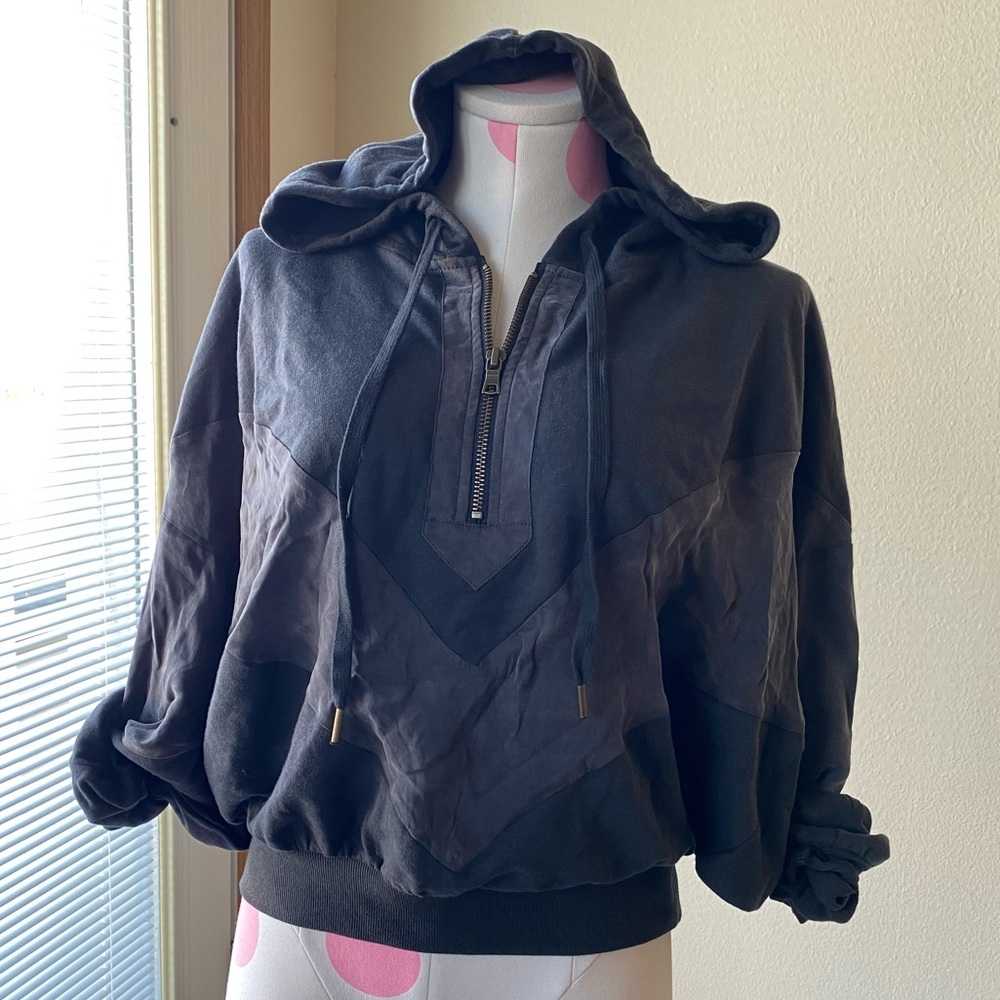 PINK Sporty Pull Over